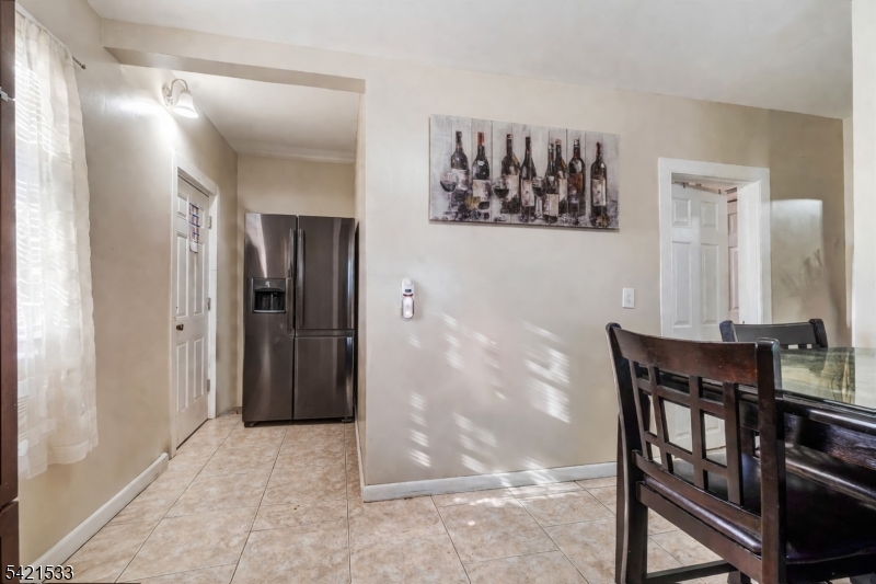 312 South Spring Street Elizabeth, NJ 07201 - Photo 4 of 41