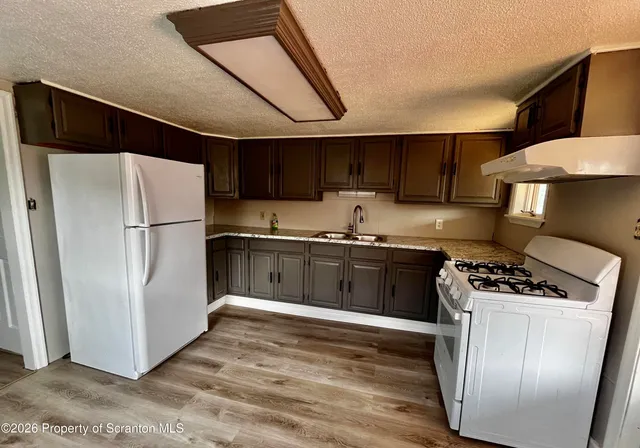 $1,000 | 704 Hazle Street, Unit 3, Wilkes Barre, PA 18702