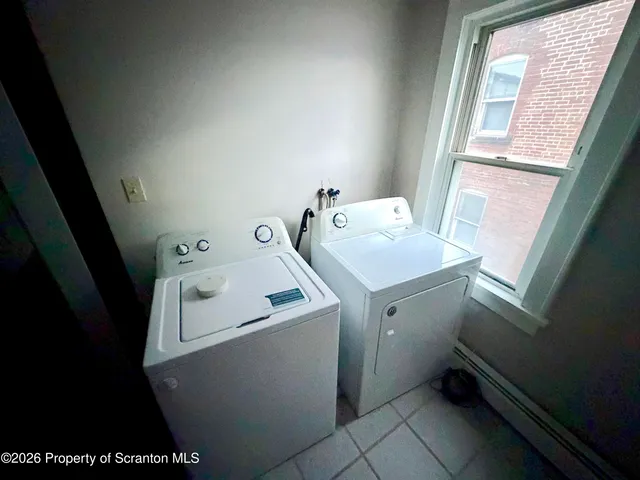 $1,000 | 704 Hazle Street, Unit 3, Wilkes Barre, PA 18702