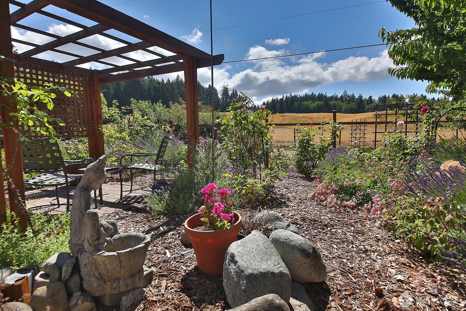 730 Gleason Lane Langley, WA 98260 - Photo 4 of 37