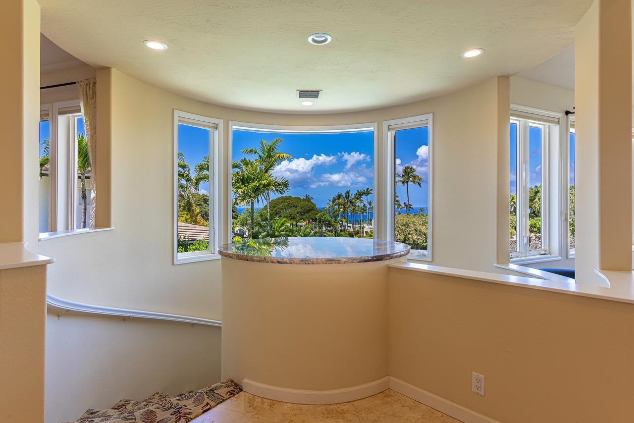 164 West Ikea Moku Place Kihei, HI 96753 - Photo 5 of 49 a view of livingroom with furniture and front door
