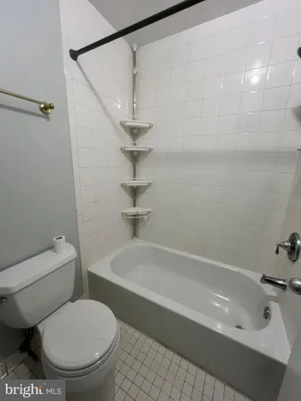 $2,400 | 1515 U Street Northwest, Unit 2A, Washington, DC 20009