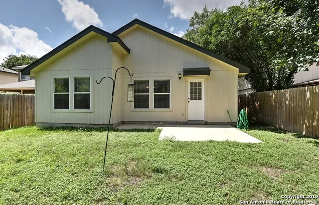 $1,625 | 8515 Rita Leon, San Antonio, TX 78250