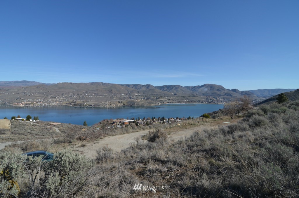 44 Chelan Butte Road Chelan, WA 98816 - Photo 4 of 7 Gallery Image 4