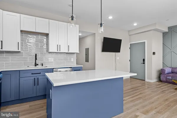 $1,800 | 2409 North Hancock Street, Unit 4, Philadelphia, PA 19133