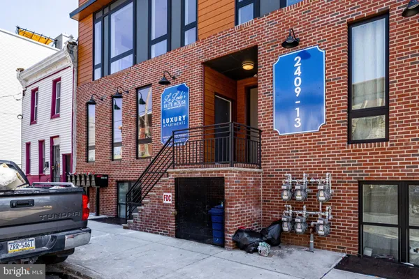$1,800 | 2409 North Hancock Street, Unit 4, Philadelphia, PA 19133