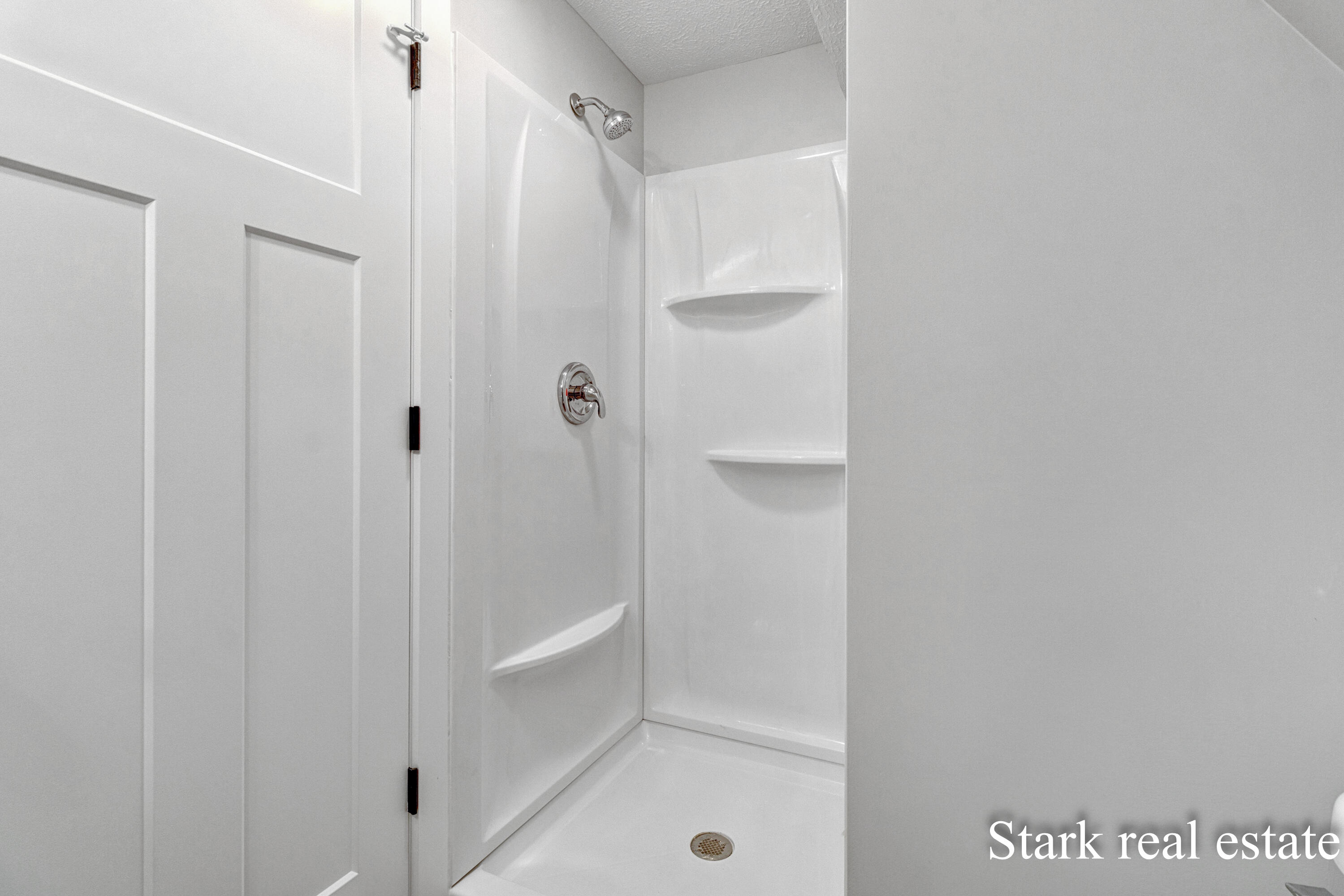 3339 North Weber Road Muskegon, MI 49445 - Photo 27 of 57 Rob Stark - 3339 N Weber Rd (57)-27