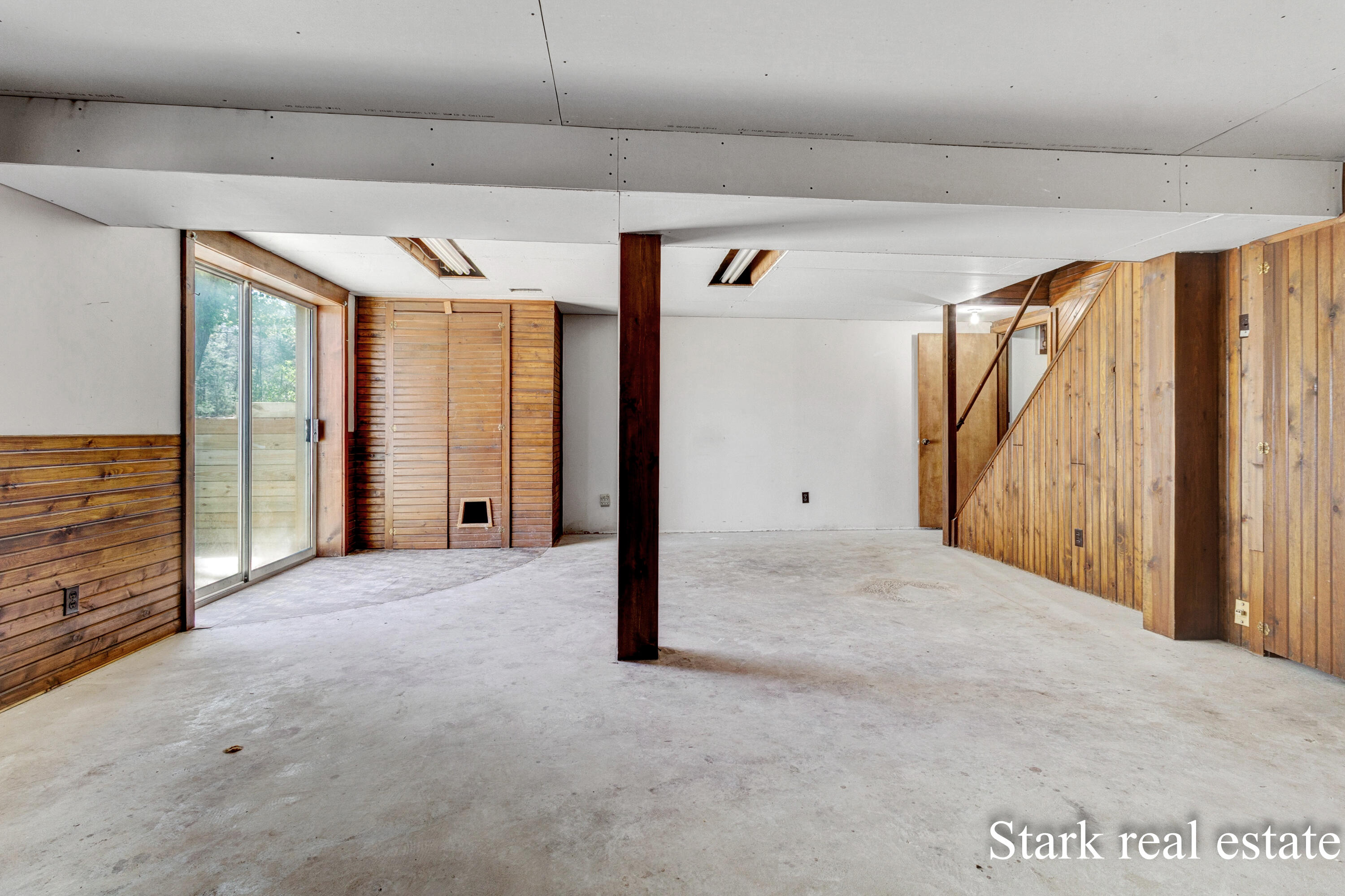3339 North Weber Road Muskegon, MI 49445 - Photo 32 of 57 Rob Stark - 3339 N Weber Rd (57)-32