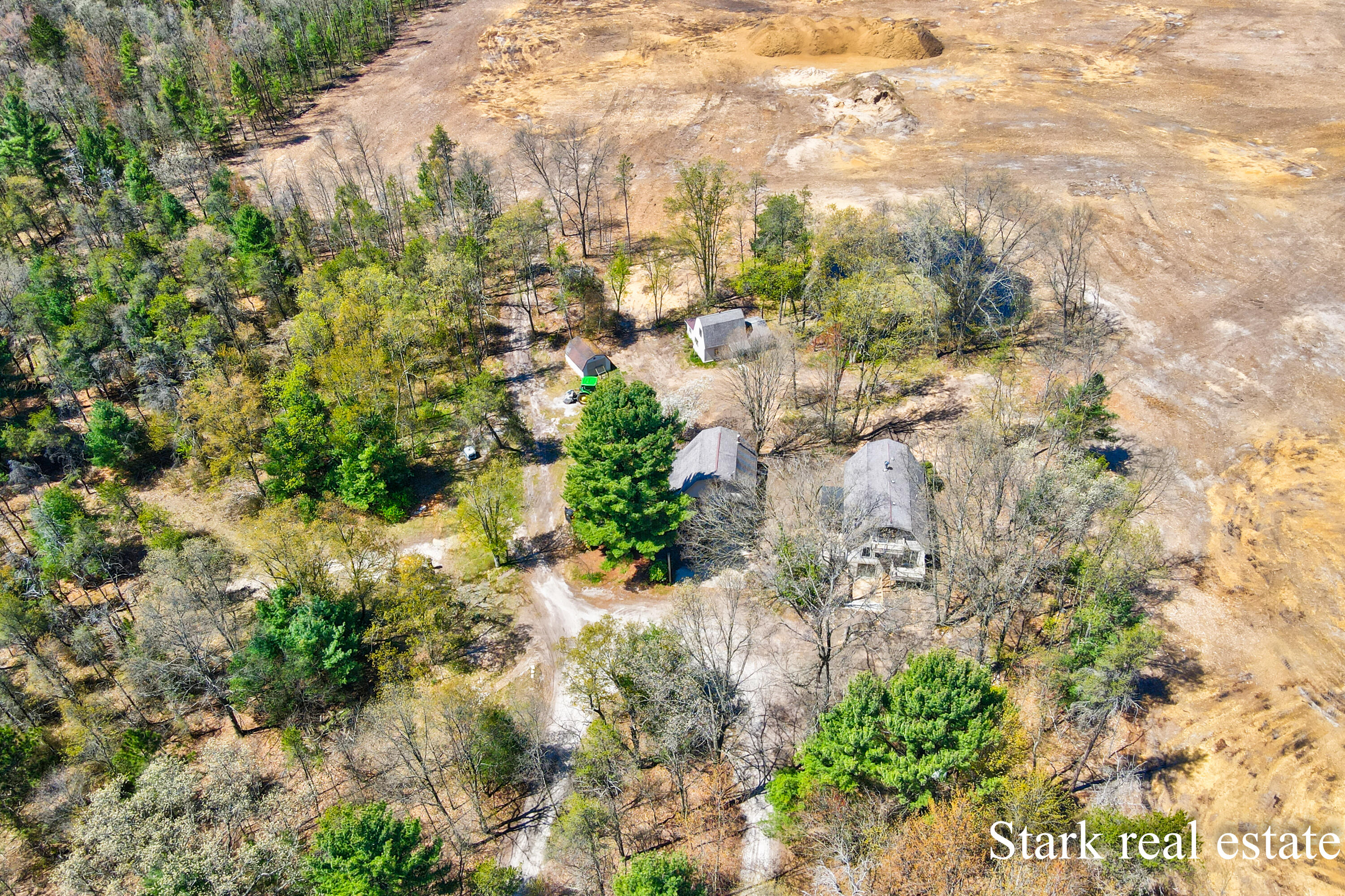 3339 North Weber Road Muskegon, MI 49445 - Photo 54 of 57 Rob Stark - 3339 N Weber Rd (57)-54