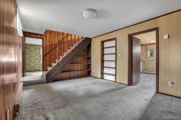 a view of a storage & utility room