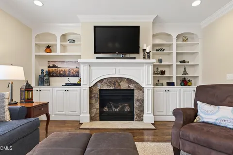 $829,000 | 417 Wanderview Lane, Holly Springs, NC 27540