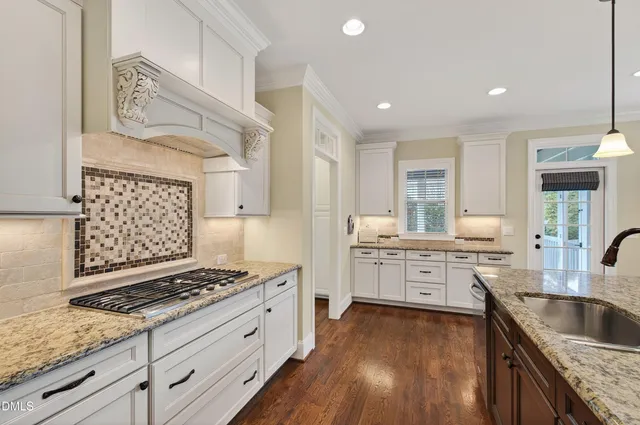 $829,000 | 417 Wanderview Lane, Holly Springs, NC 27540