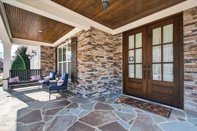 $829,000 | 417 Wanderview Lane, Holly Springs, NC 27540