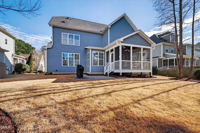 $829,000 | 417 Wanderview Lane, Holly Springs, NC 27540