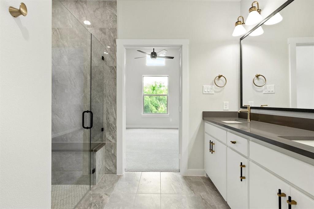 8509 Del Rio Trail Wylie, TX 75098 - Photo 13 of 26 018-8509DelRioTrail-Rowlett-TX-75089-PrimaryBathroom.jpg-SMALL