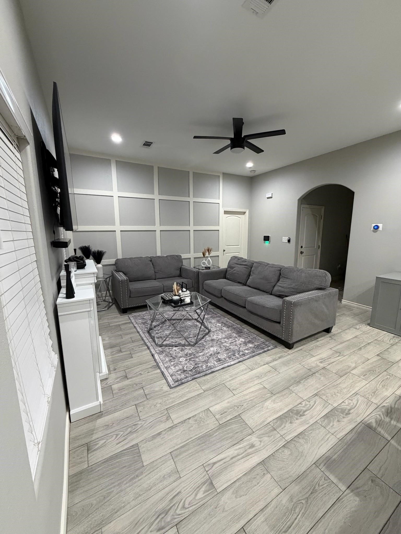 3140 Waverly Street Beaumont, TX 77705 - Photo 4 of 23