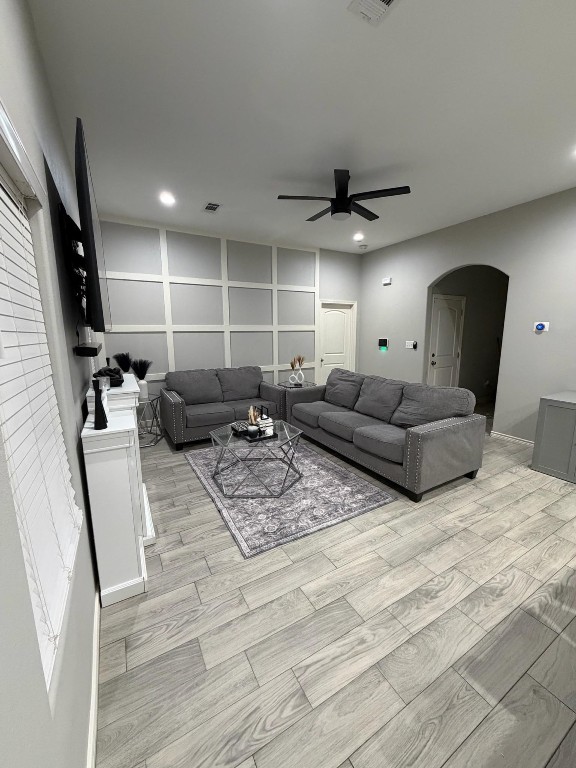 3140 Waverly Street Beaumont, TX 77705 - Photo 4 of 23