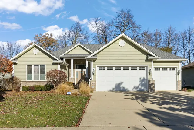 $445,000 | 674 Friar Drive, Aurora, IL 60505