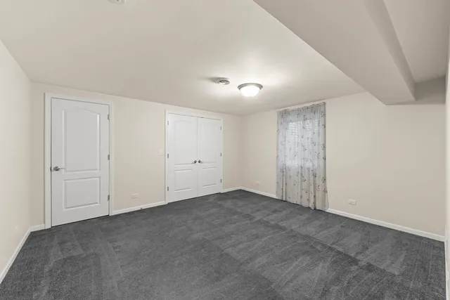 $445,000 | 674 Friar Drive, Aurora, IL 60505