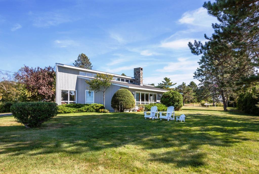 532 Black Point Road Scarborough, ME 04074 - Photo 1 of 21 Photo