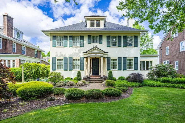 $500,000 | 389 Yarmouth Road, Rochester, NY 14610