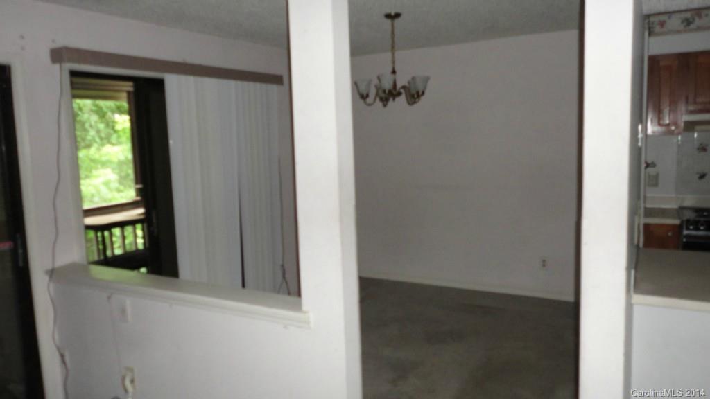 11014 Running Ridge Road, Unit 11014 Charlotte, NC 28226 - Photo 3 of 6 a view of a room that has a window in it