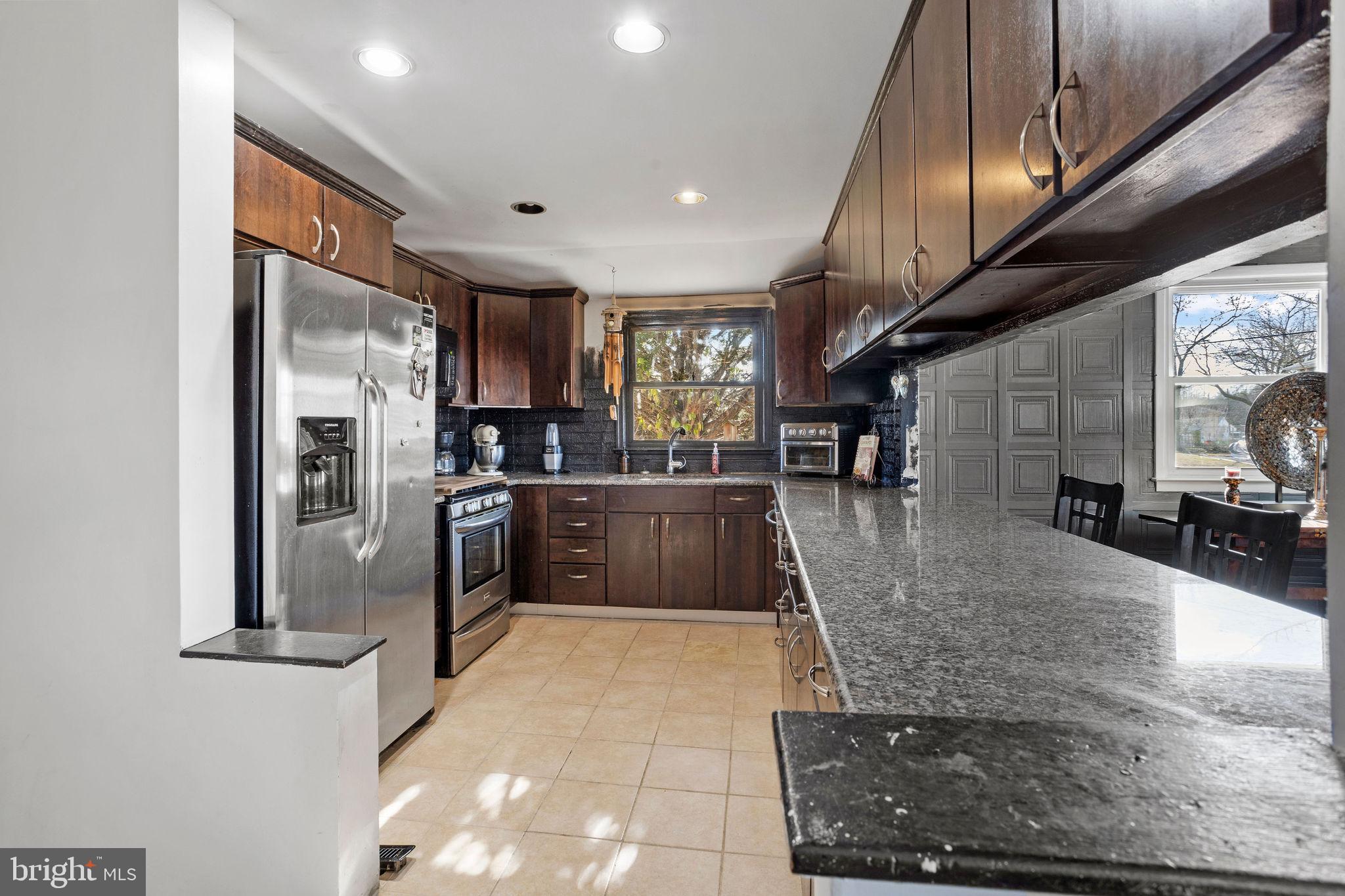2300 Andover Road Cinnaminson, NJ 08077 - Photo 11 of 25 Gallery Image 11