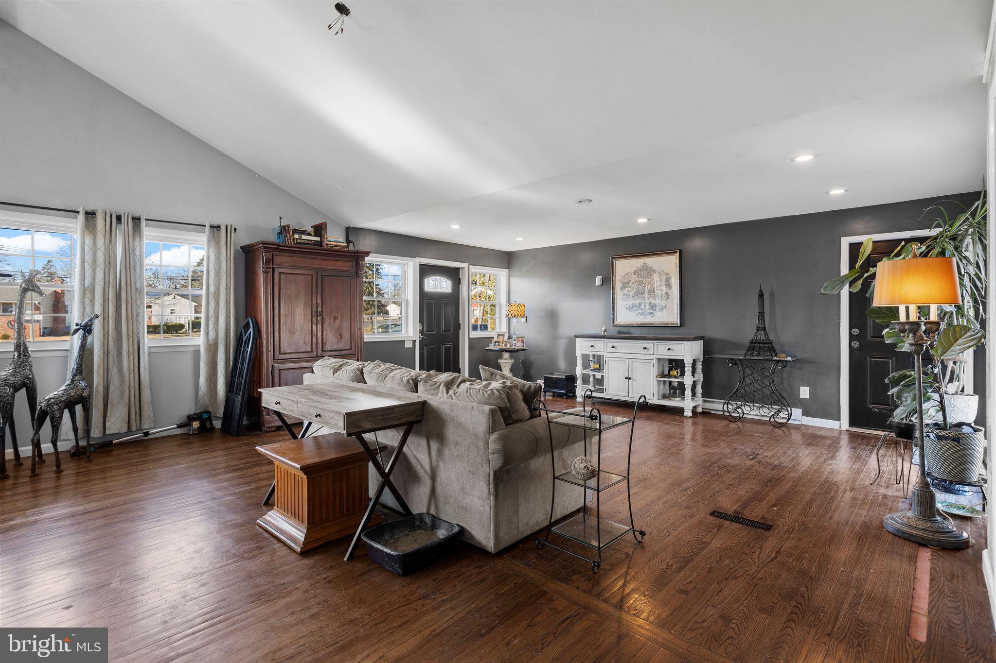 2300 Andover Road Cinnaminson, NJ 08077 - Photo 6 of 25 Gallery Image 6