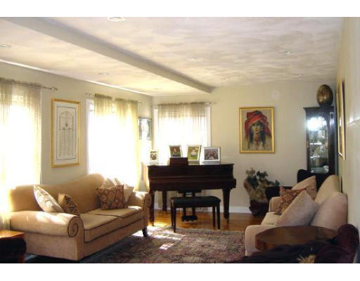 67 Betts Road Belmont, MA 02478 - Photo 3 of 5 Gallery Image 3