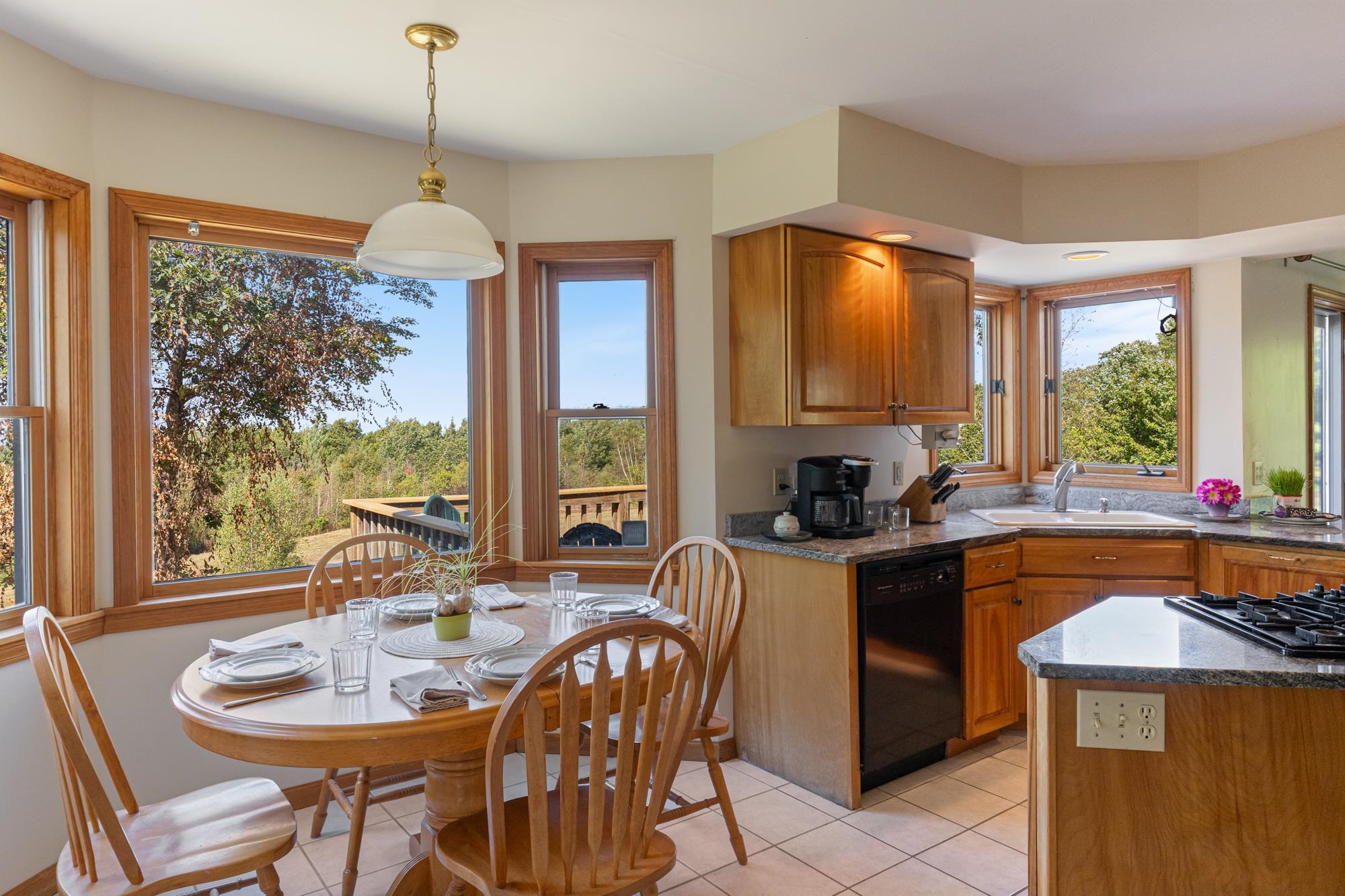 263 Highlands Drive Williston, VT 05495 - Photo 12 of 42