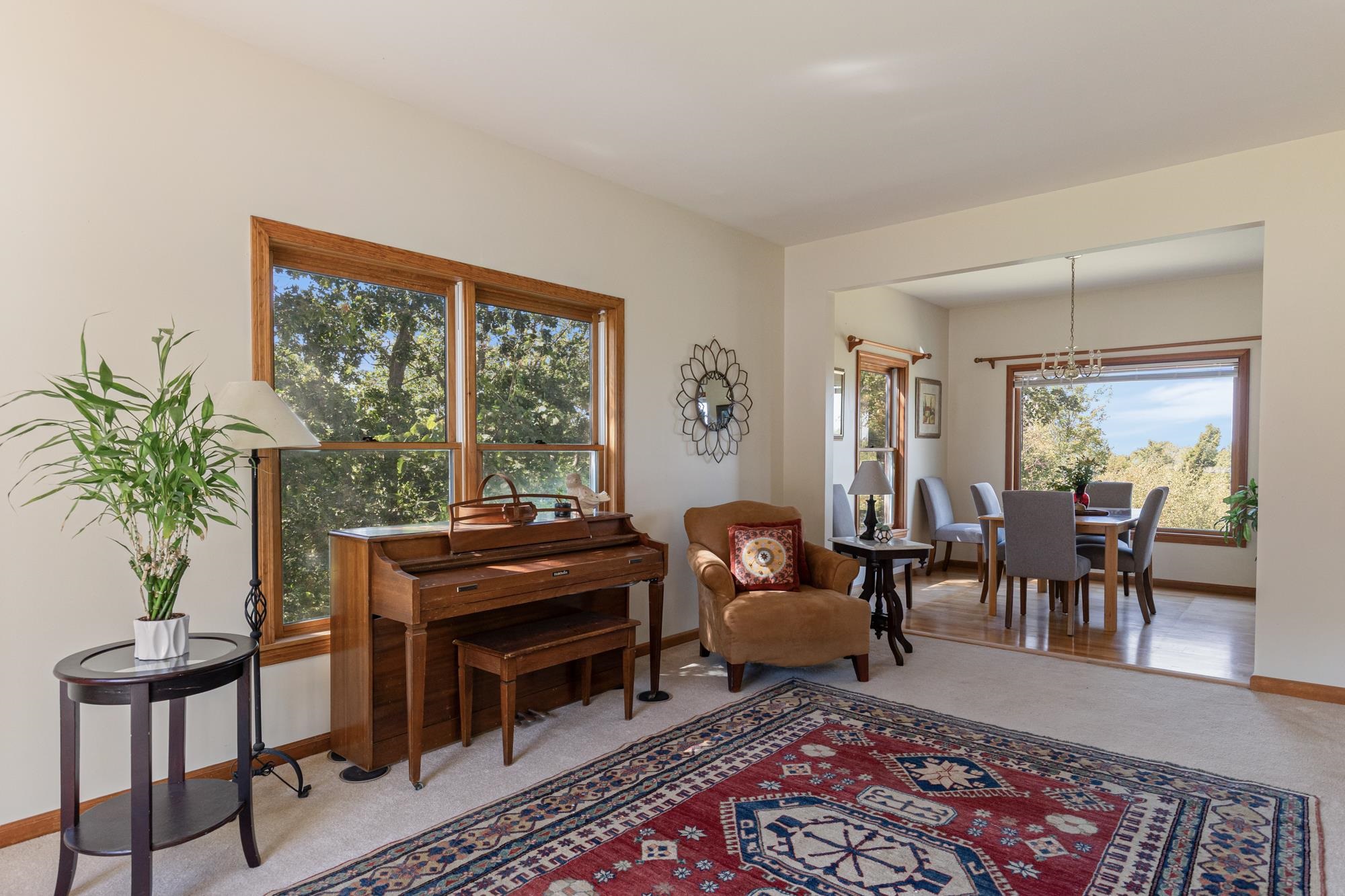 263 Highlands Drive Williston, VT 05495 - Photo 7 of 42