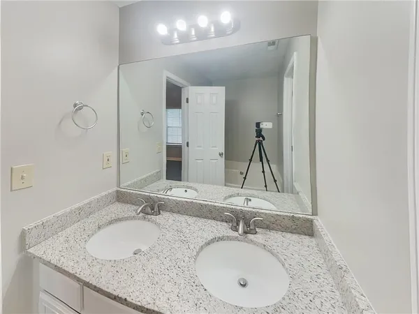 $1,925 | 436 Allgood Circle, Stone Mountain, GA 30083