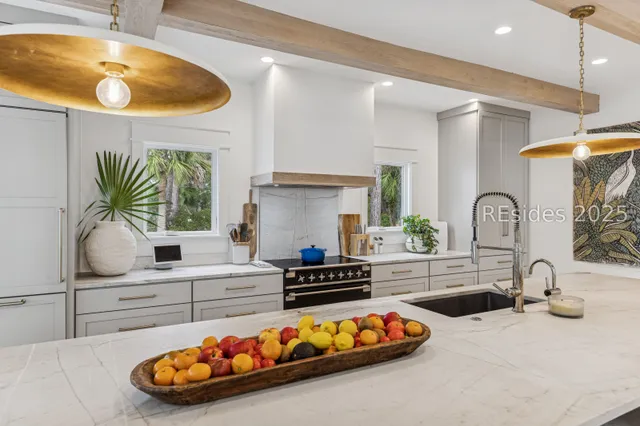 $2,175,000 | 221 Callawassie Drive, Okatie, SC 29909