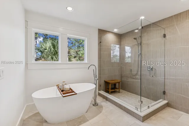 $2,175,000 | 221 Callawassie Drive, Okatie, SC 29909