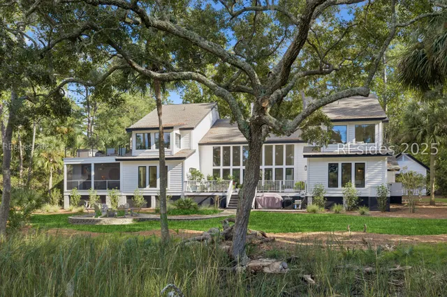 $2,175,000 | 221 Callawassie Drive, Okatie, SC 29909