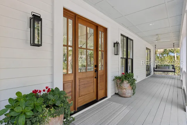 $2,175,000 | 221 Callawassie Drive, Okatie, SC 29909