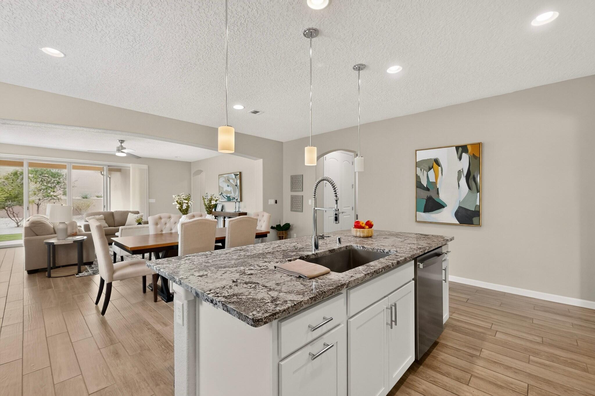 6231 Bryce Canyon Lane Northeast Rio Rancho, NM 87144 - Photo 14 of 60 Gallery Image 14