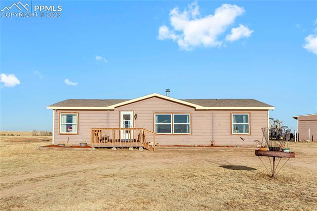 Front Exterior with brand new front entry deck