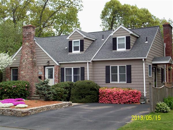 53 Ideal Road Worcester, MA 01604 - Photo 1 of 29 Gallery Image 1