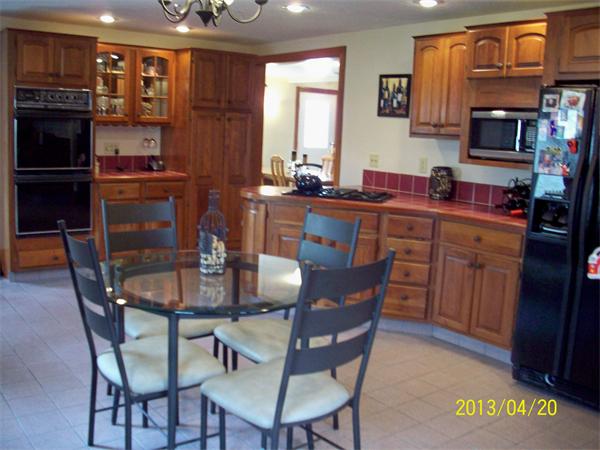 53 Ideal Road Worcester, MA 01604 - Photo 12 of 29 Gallery Image 12