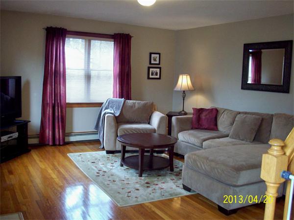 53 Ideal Road Worcester, MA 01604 - Photo 3 of 29 Gallery Image 3