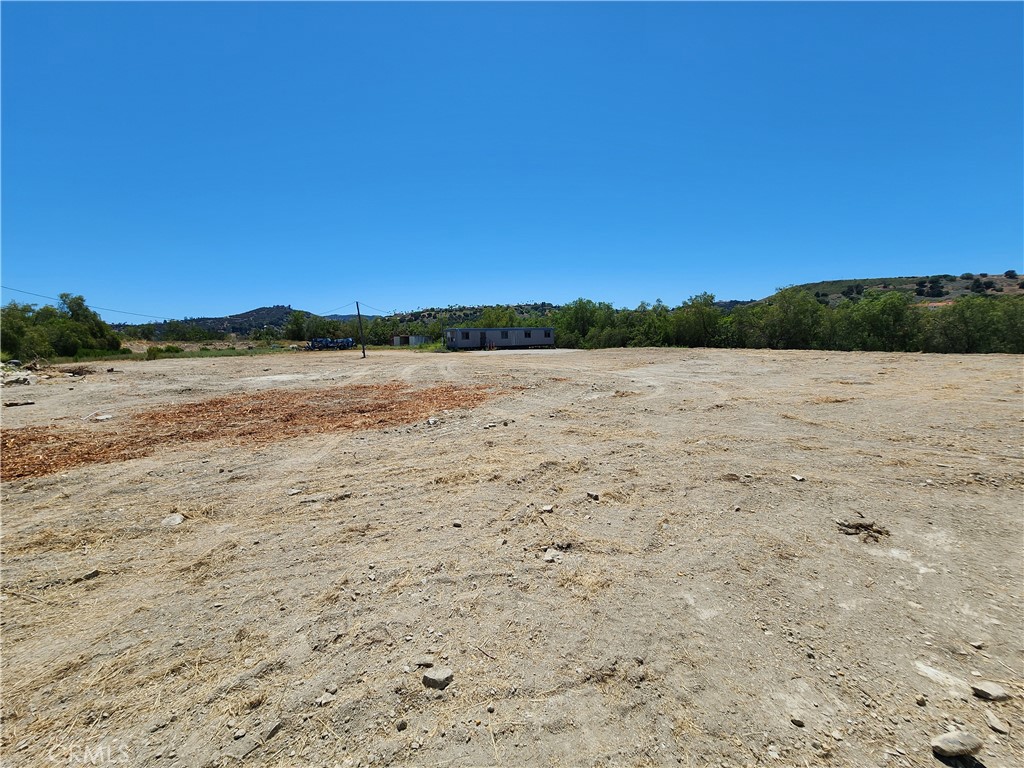 24000 Hidden Ridge Road Hidden Hills, CA 91302 - Photo 2 of 5 Building pad from the top of the driveway.