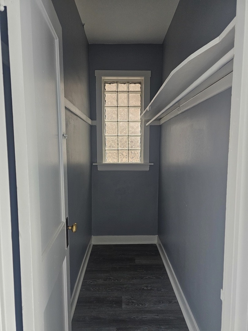 2441 West 46th Place, Unit 2 Chicago, IL 60632 - Photo 5 of 7