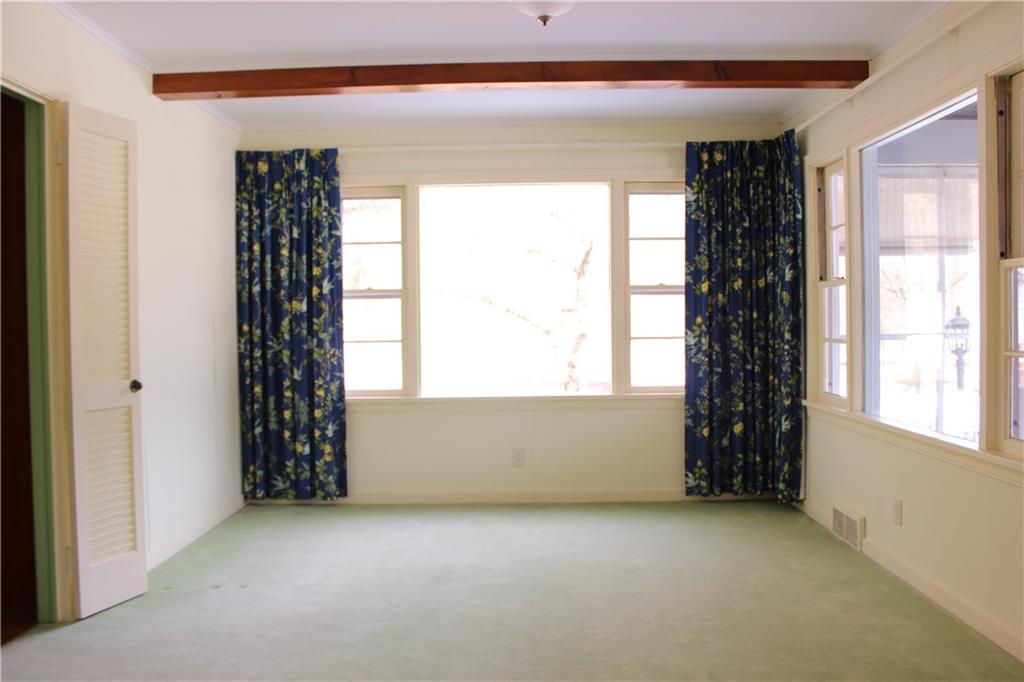 134 Glade Run Road Mars, PA 16046 - Photo 14 of 25 Dining Room