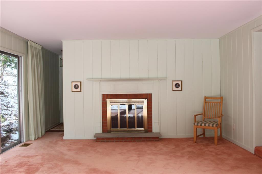 134 Glade Run Road Mars, PA 16046 - Photo 17 of 25 Family Room