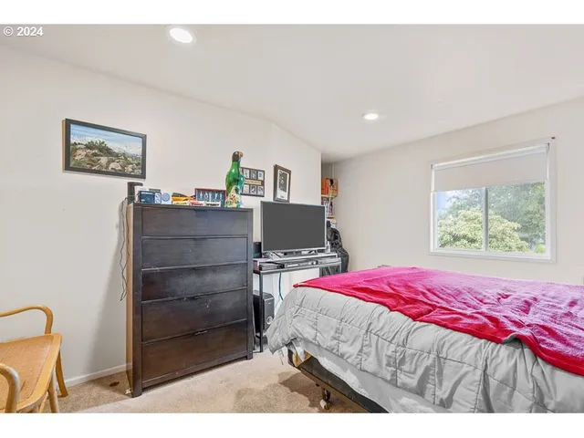 $1,500,000 | 2280 Kuebler Boulevard, Salem, OR 97302