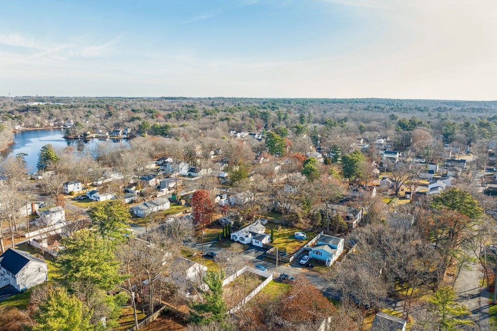 20 Hemlock Road Holbrook, MA 02343 - Photo 25 of 32 an aerial view of a city with lots of residential buildings