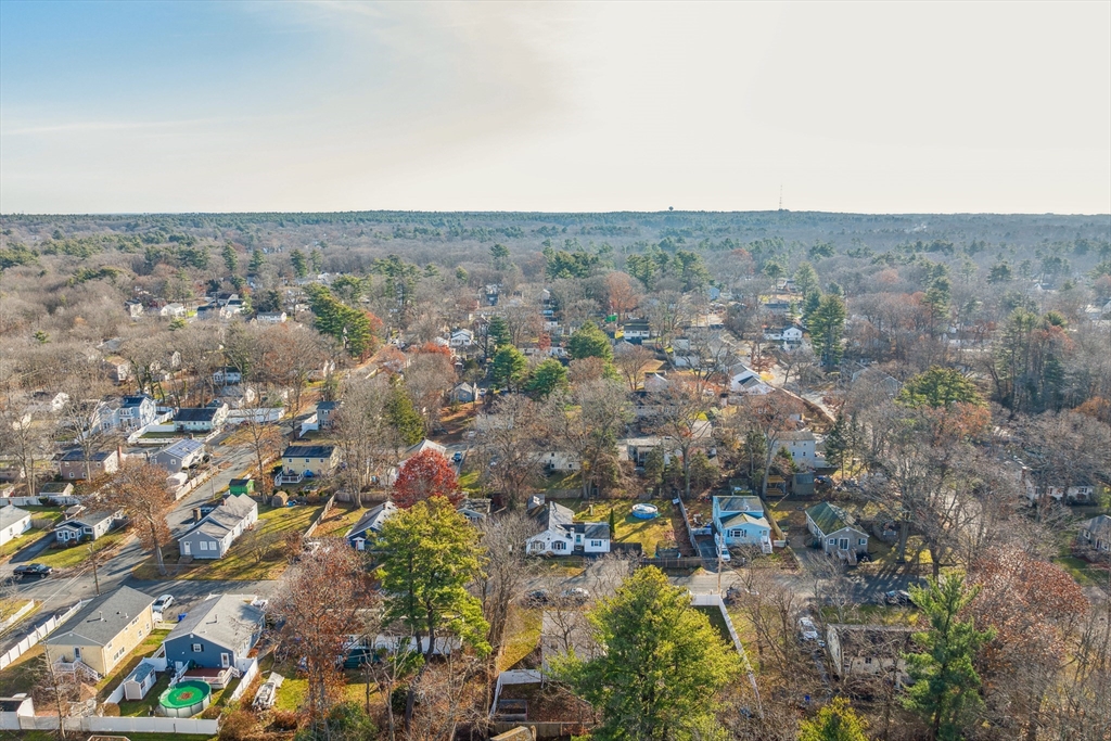 20 Hemlock Road Holbrook, MA 02343 - Photo 26 of 32 an aerial view of multiple house