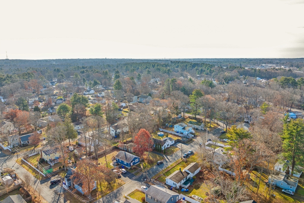 20 Hemlock Road Holbrook, MA 02343 - Photo 27 of 32 an aerial view of multiple house