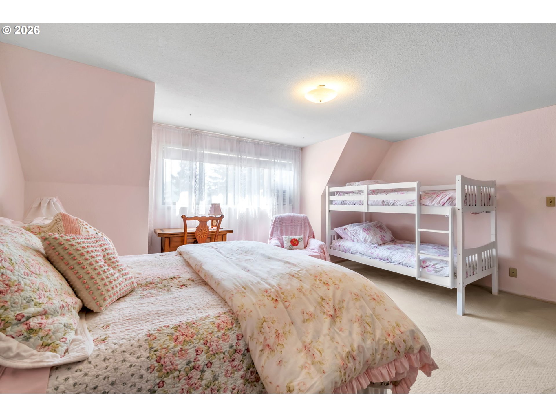 90790 Hill Road Springfield, OR 97478 - Photo 19 of 48 Bedroom